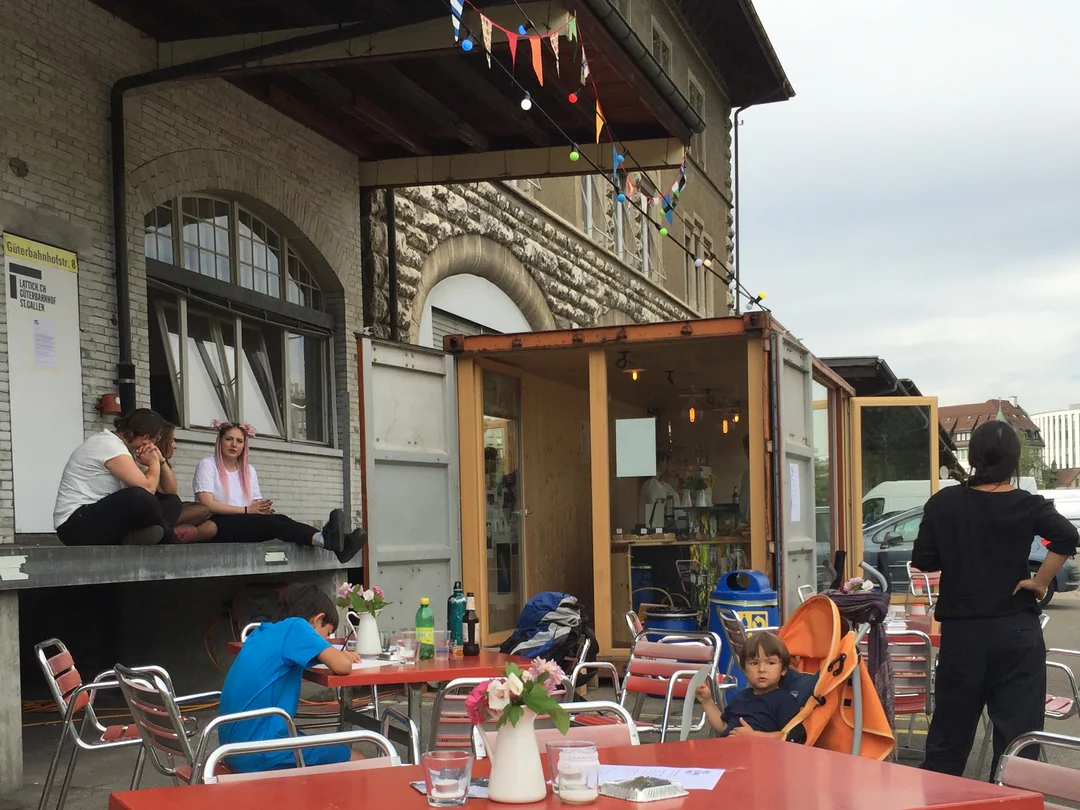 Lattich Bistro Contine